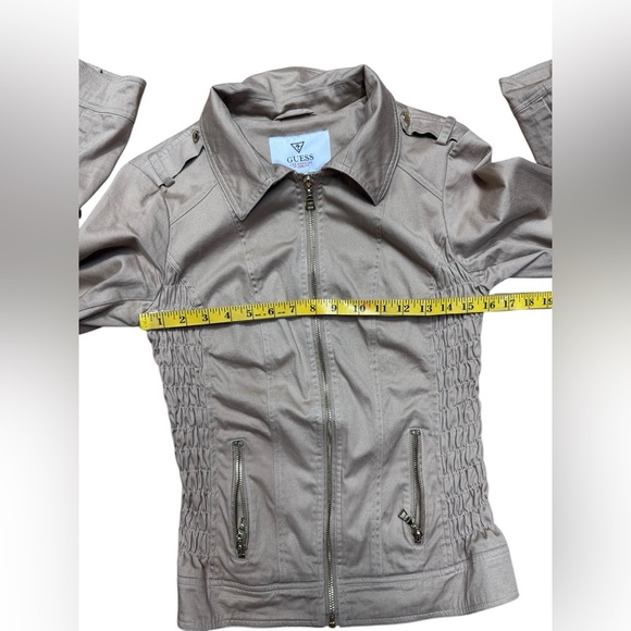 Guess brown Utility Jacket with Collared Neckline and Fitted Silhouette - Picture 14 of 16